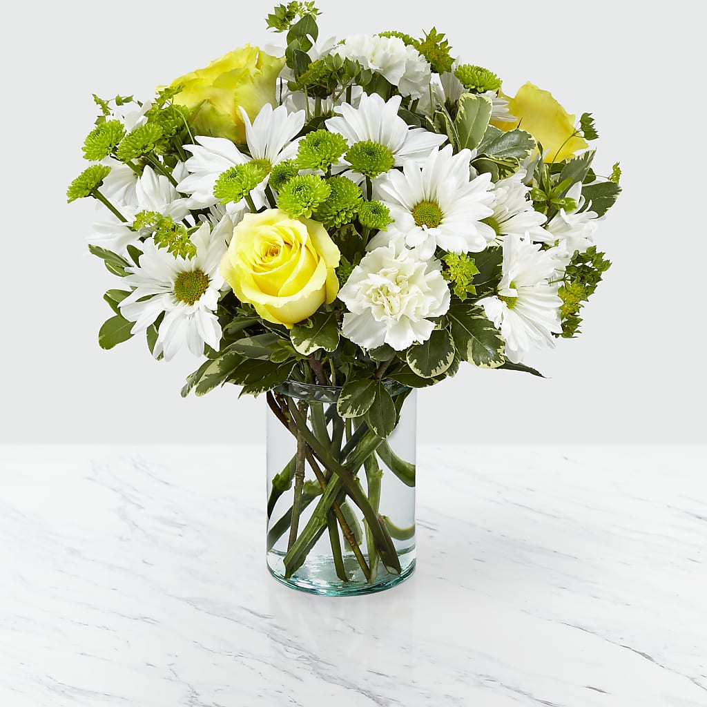 Happy Day Bouquet – LATE BLOOMERS FLORAL & GIFT LLC, Willmar MN