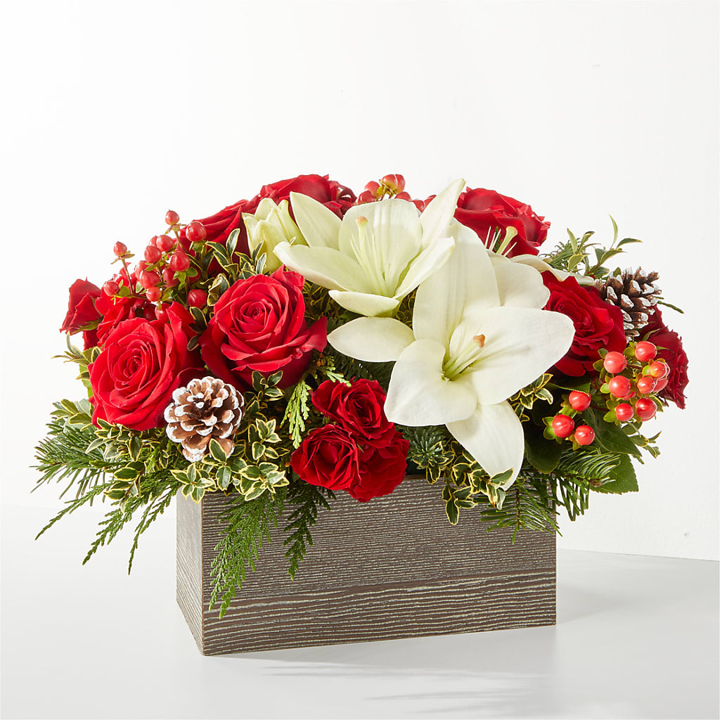 Snowy Wonderland Bouquet – LATE BLOOMERS FLORAL & GIFT LLC, Willmar MN