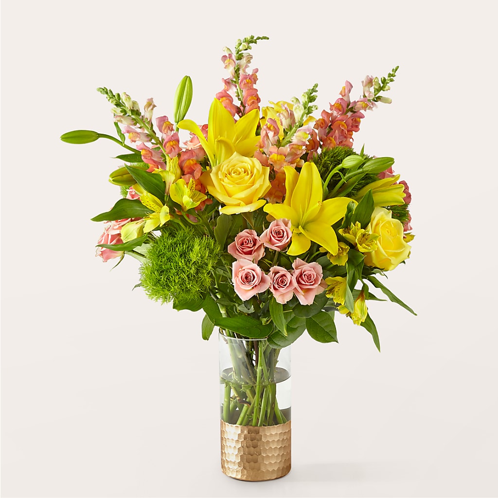 Getaway Bouquet – LATE BLOOMERS FLORAL & GIFT LLC, Willmar MN