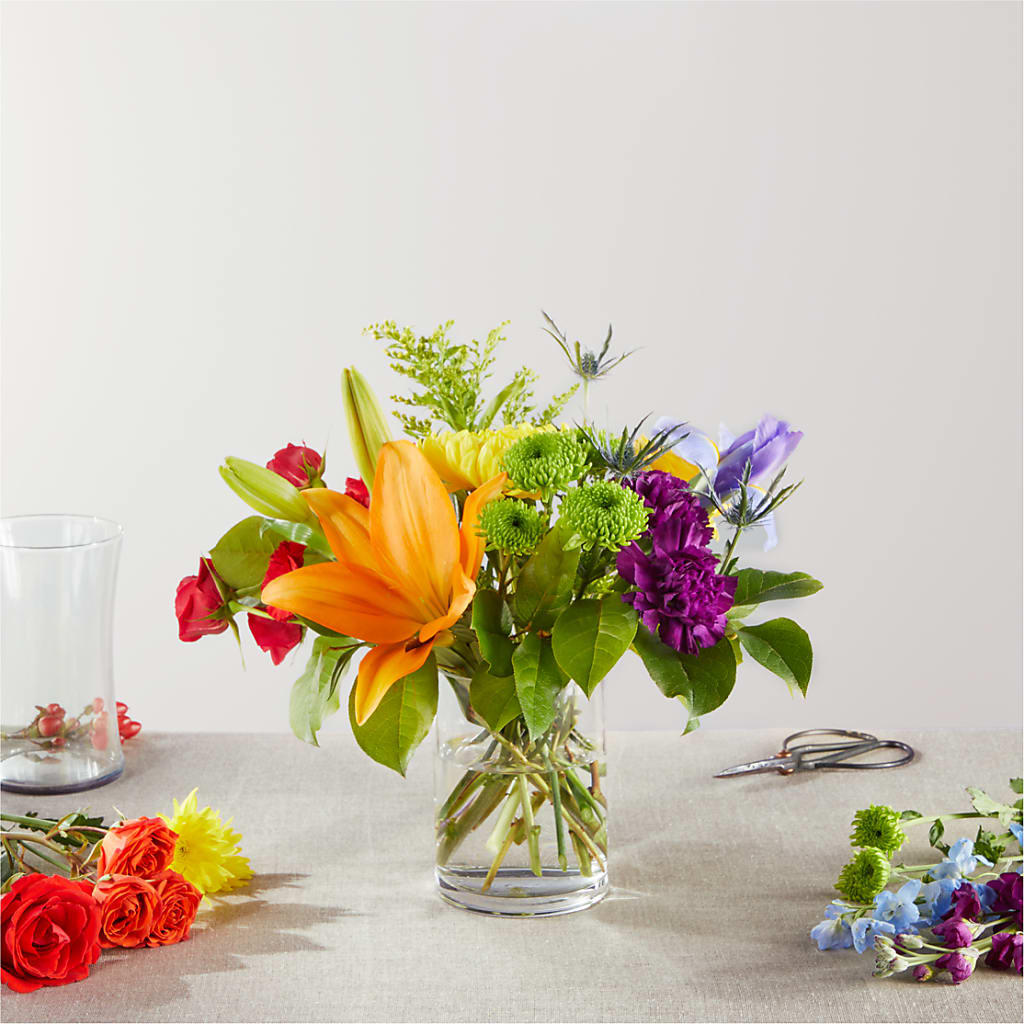 Summer Spectra - A Florist Original – LATE BLOOMERS FLORAL & GIFT LLC, Willmar MN