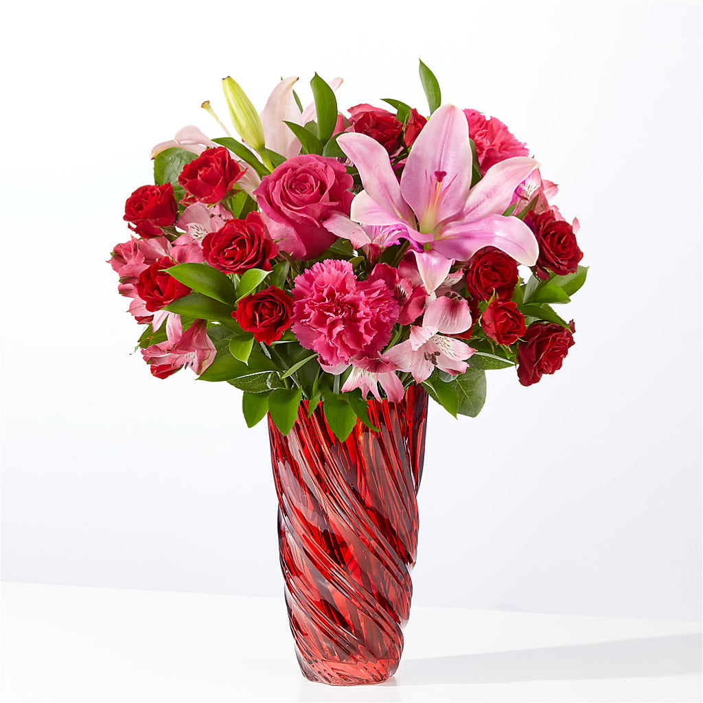 In Love Bouquet with Luxe Swirl Vase – LATE BLOOMERS FLORAL & GIFT LLC, Willmar MN