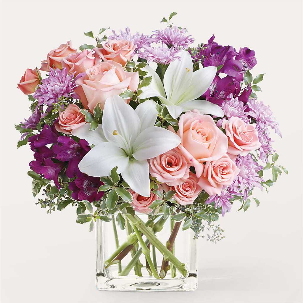 Mani Pedi Bouquet – LATE BLOOMERS FLORAL & GIFT LLC, Willmar MN