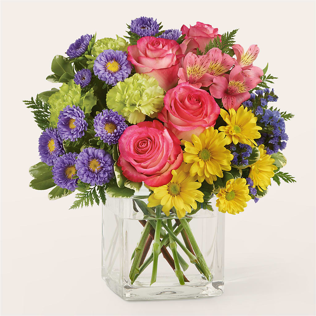Candy Jar Bouquet – LATE BLOOMERS FLORAL & GIFT LLC, Willmar MN
