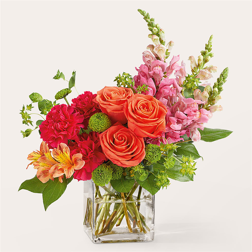 Cosmopolitan Bouquet – LATE BLOOMERS FLORAL & GIFT LLC, Willmar MN