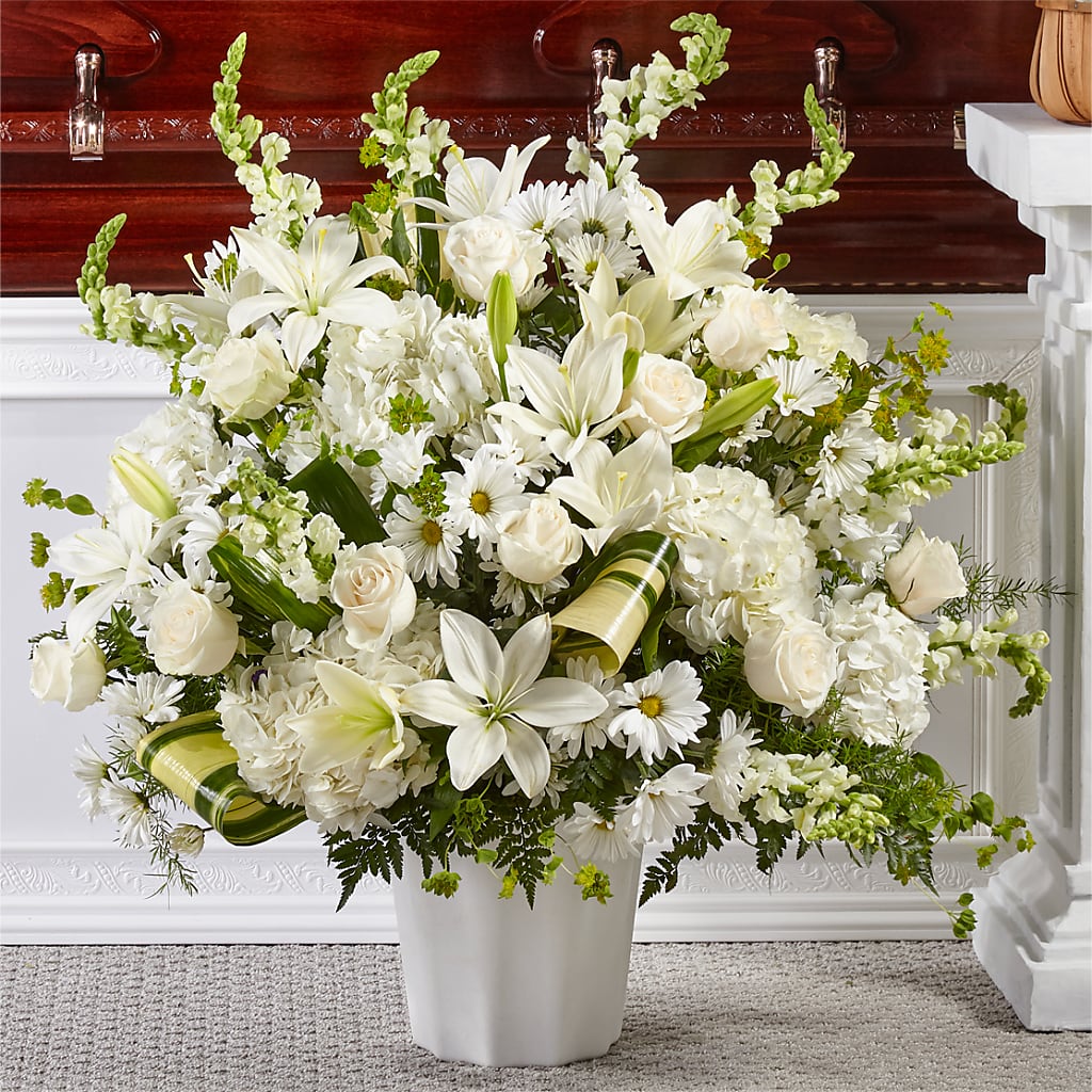 Thoughts of Tranquility Floor Basket – LATE BLOOMERS FLORAL & GIFT LLC, Willmar MN