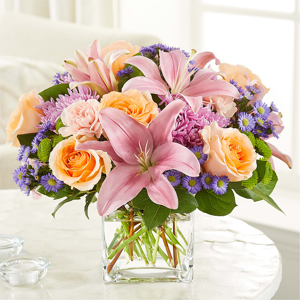 Delicate Details Bouquet – LATE BLOOMERS FLORAL & GIFT LLC, Willmar MN