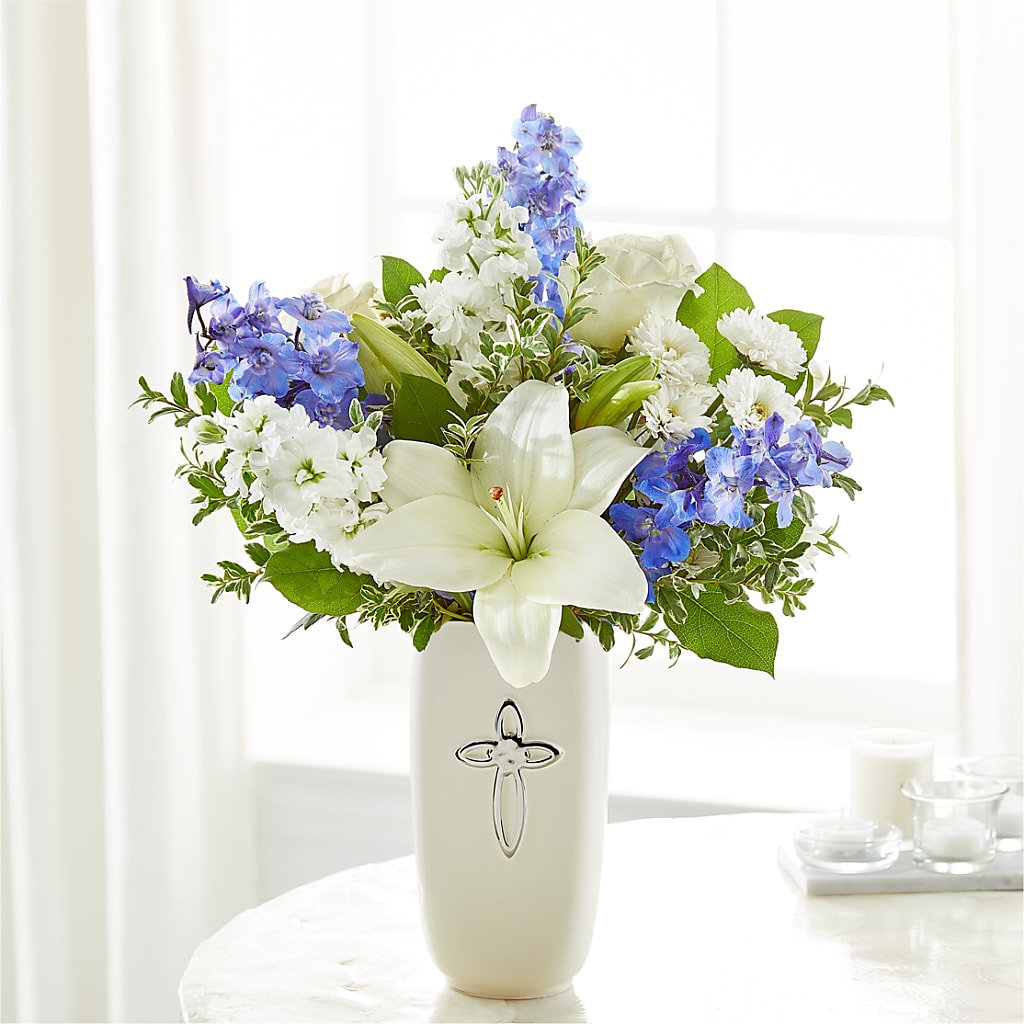 Heavenly Blossoms Bouquet – LATE BLOOMERS FLORAL & GIFT LLC, Willmar MN