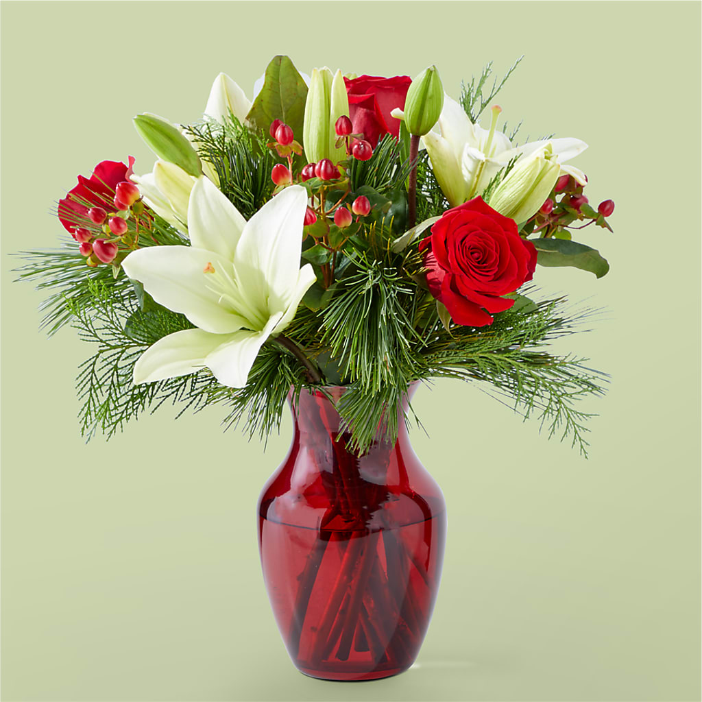 Evergreen Delight Bouquet – LATE BLOOMERS FLORAL & GIFT LLC, Willmar MN