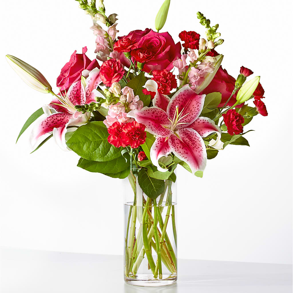 Love at First Sight Bouquet – LATE BLOOMERS FLORAL & GIFT LLC, Willmar MN