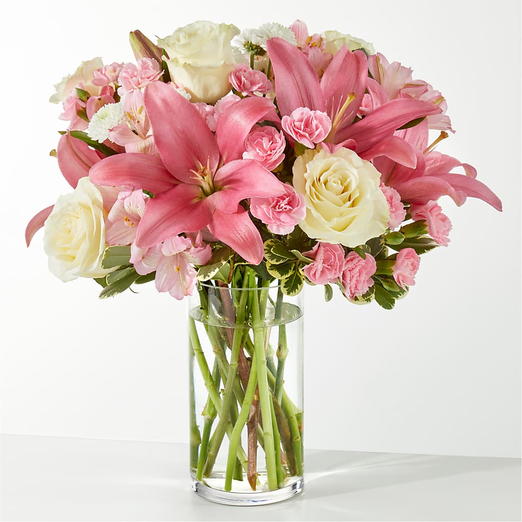 Piece of Cake Bouquet – LATE BLOOMERS FLORAL & GIFT LLC, Willmar MN