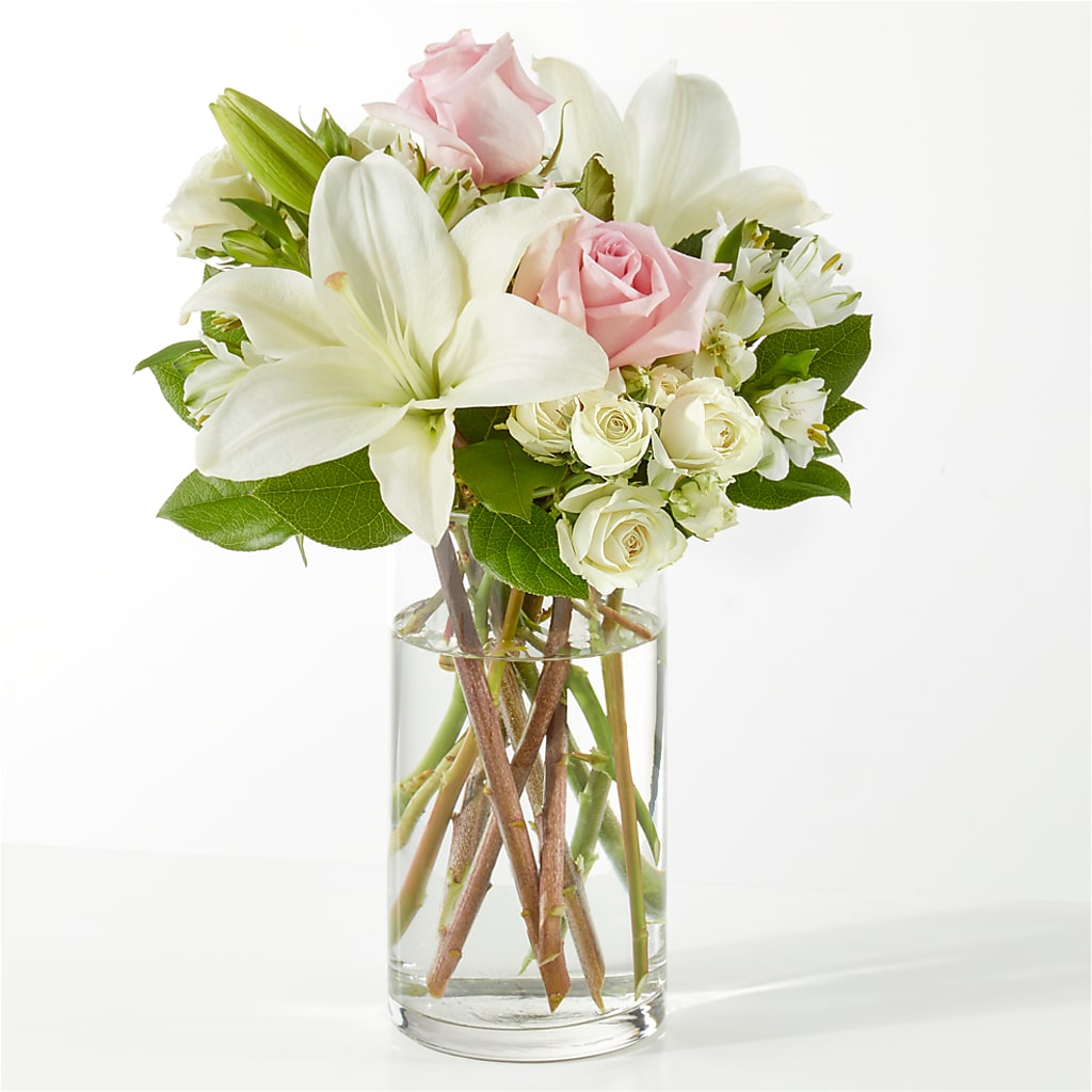 Kindhearted Bouquet – LATE BLOOMERS FLORAL & GIFT LLC, Willmar MN
