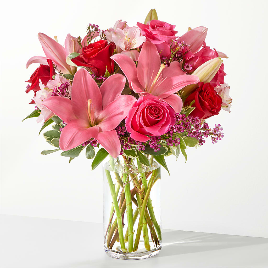 Lucky in Love Bouquet – LATE BLOOMERS FLORAL & GIFT LLC, Willmar MN
