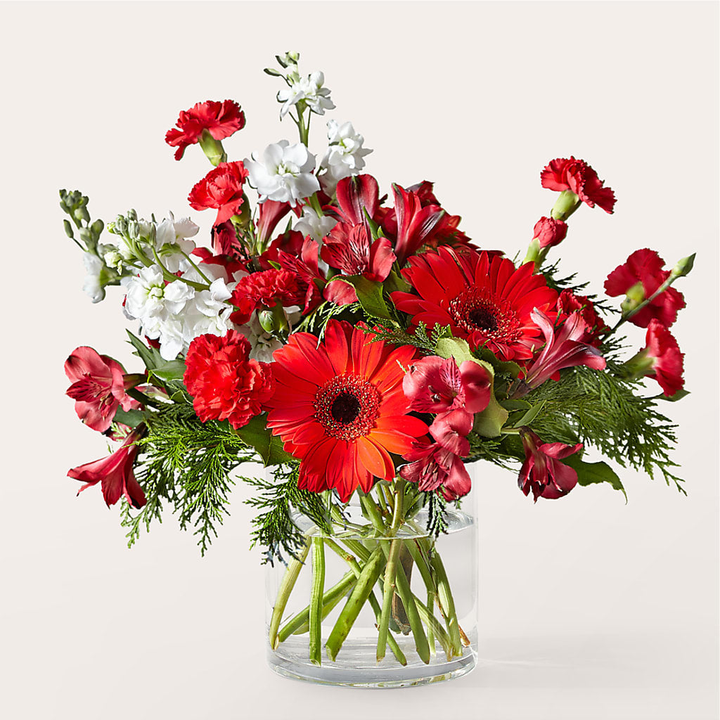 Holidaisy Bouquet – LATE BLOOMERS FLORAL & GIFT LLC, Willmar MN