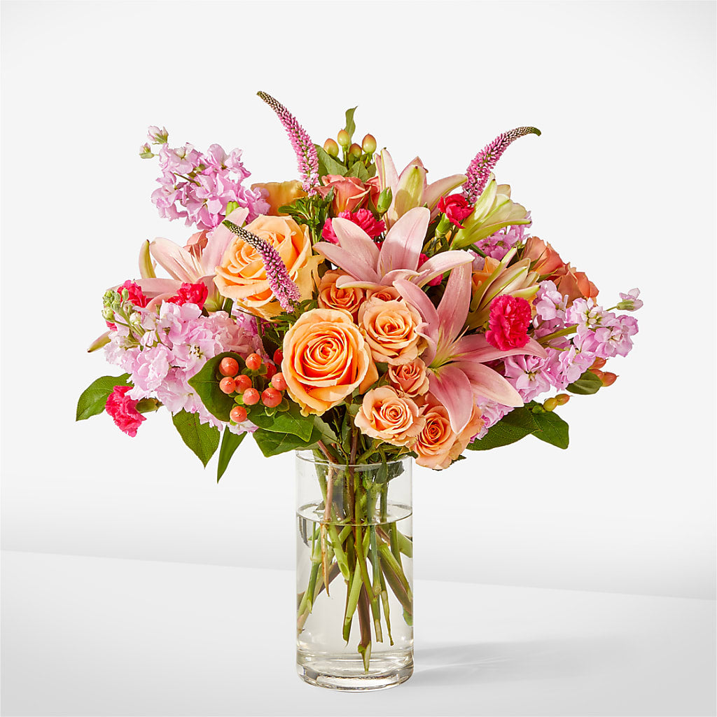 Bisous Bouquet – LATE BLOOMERS FLORAL & GIFT LLC, Willmar MN