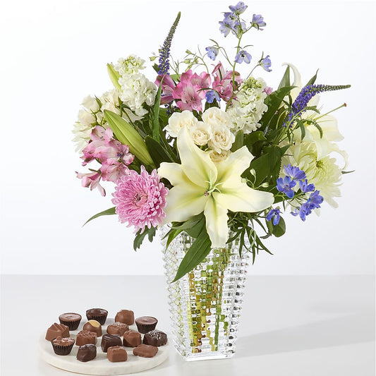 Winter Celebration Bouquet – LATE BLOOMERS FLORAL & GIFT LLC, Willmar MN