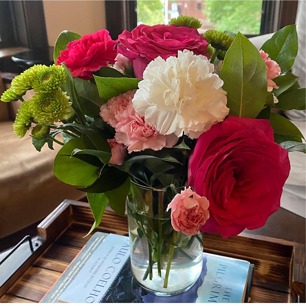 Sweet & Pretty Bouquet – LATE BLOOMERS FLORAL & GIFT LLC, Willmar MN