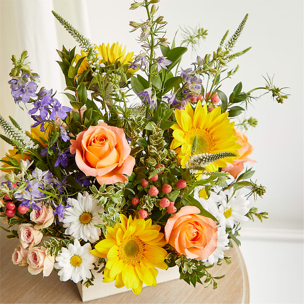 The Good Life Bouquet – LATE BLOOMERS FLORAL & GIFT LLC, Willmar MN