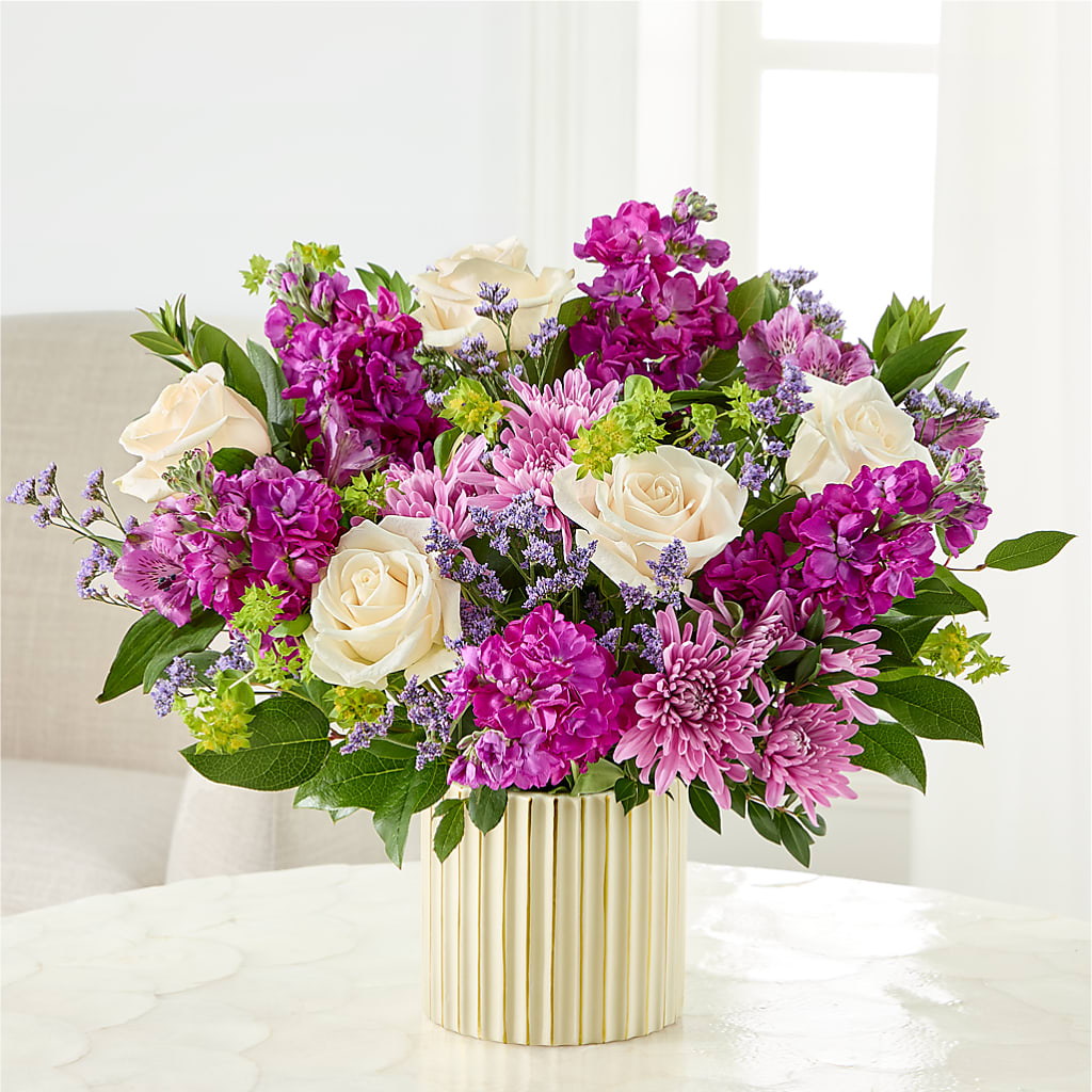 The Boutique Bouquet – LATE BLOOMERS FLORAL & GIFT LLC, Willmar MN
