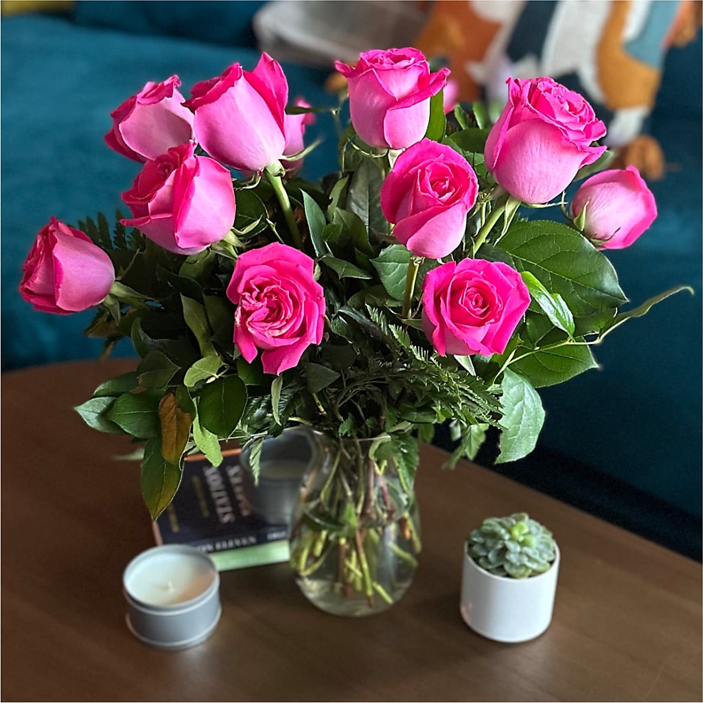 Long Stem Pink Rose Bouquet – LATE BLOOMERS FLORAL & GIFT LLC, Willmar MN