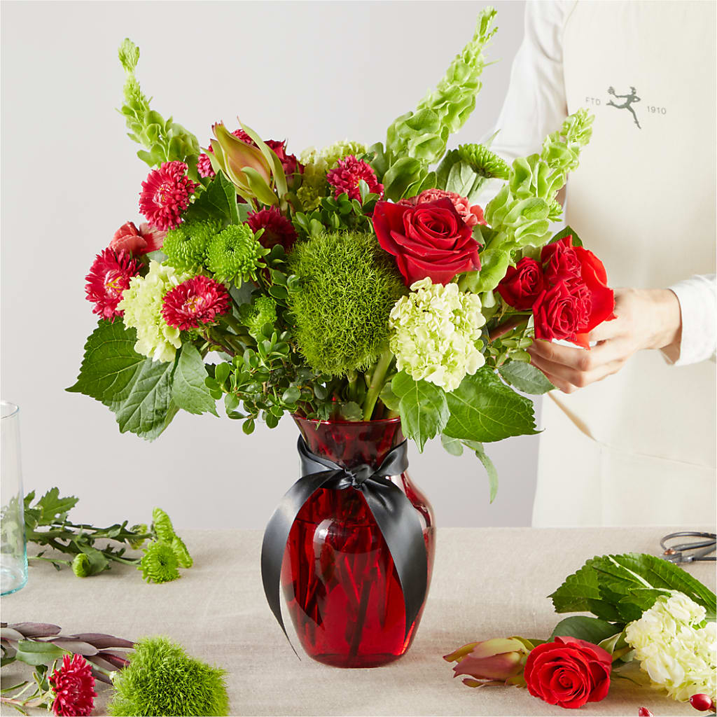 Heritage Kindle – A Florist Original – LATE BLOOMERS FLORAL & GIFT LLC, Willmar MN
