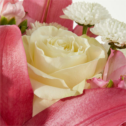 Piece of Cake Bouquet – LATE BLOOMERS FLORAL & GIFT LLC, Willmar MN