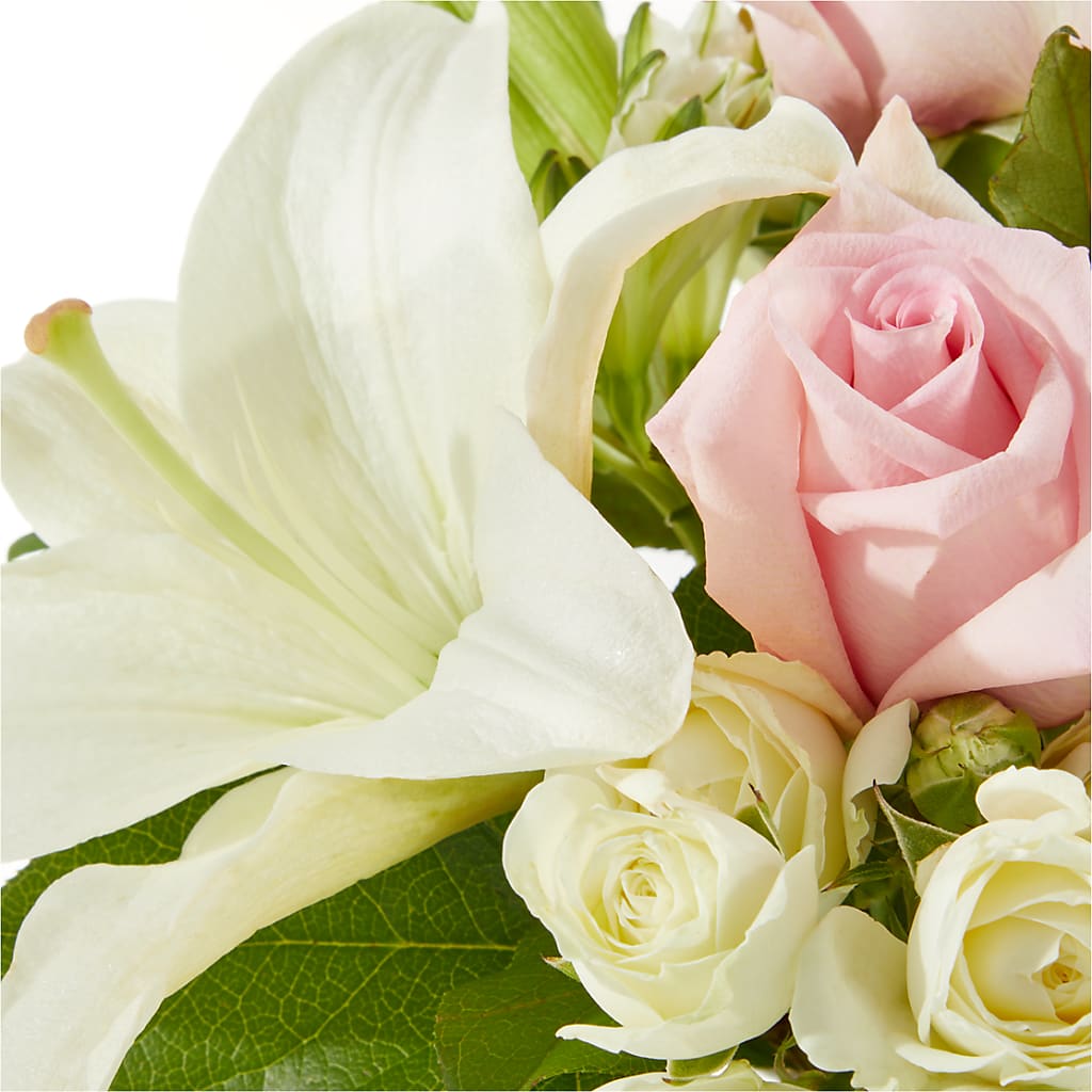 Kindhearted Bouquet – LATE BLOOMERS FLORAL & GIFT LLC, Willmar MN