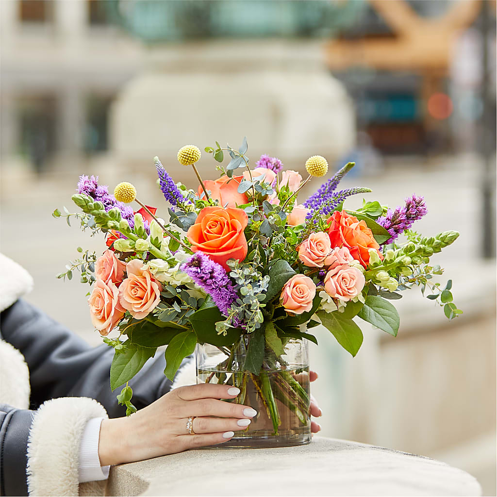 The Standout Bouquet – LATE BLOOMERS FLORAL & GIFT LLC, Willmar MN
