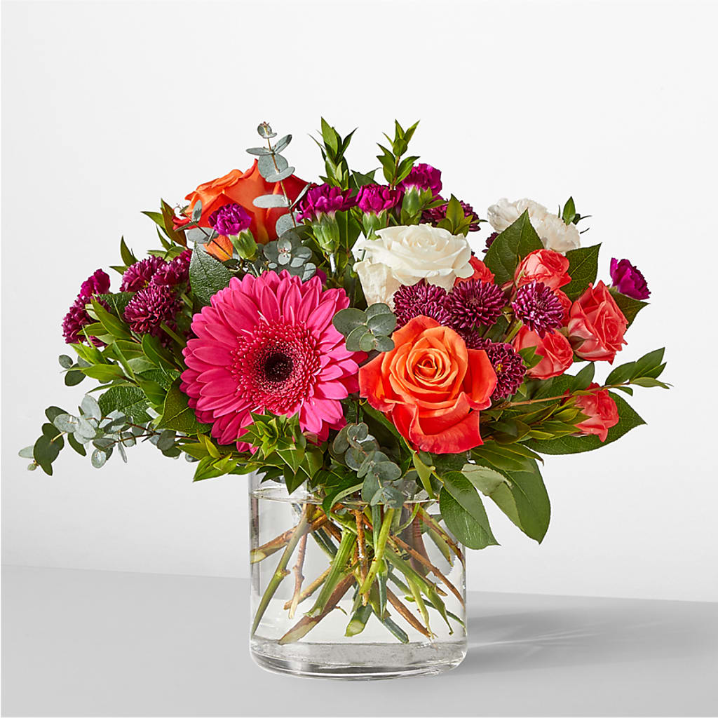 Smell the Roses Bouquet – LATE BLOOMERS FLORAL & GIFT LLC, Willmar MN
