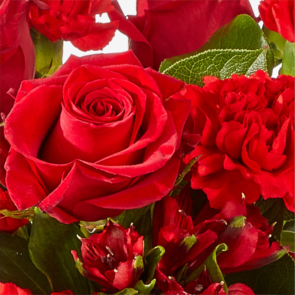 The Heartstrings Bouquet – LATE BLOOMERS FLORAL & GIFT LLC, Willmar MN