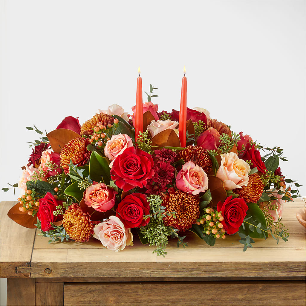 Gather Near Centerpiece – LATE BLOOMERS FLORAL & GIFT LLC, Willmar MN