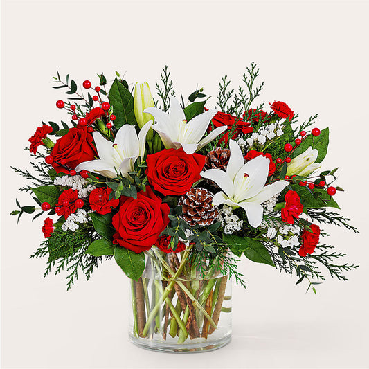 Best in Snow Bouquet – LATE BLOOMERS FLORAL & GIFT LLC, Willmar MN