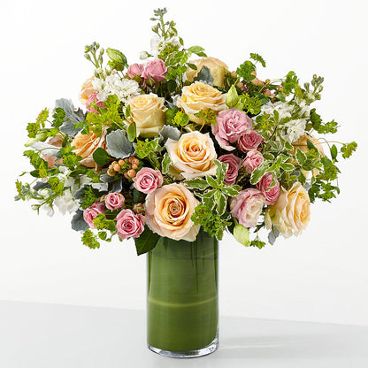 The Glamour Shot – LATE BLOOMERS FLORAL & GIFT LLC, Willmar MN